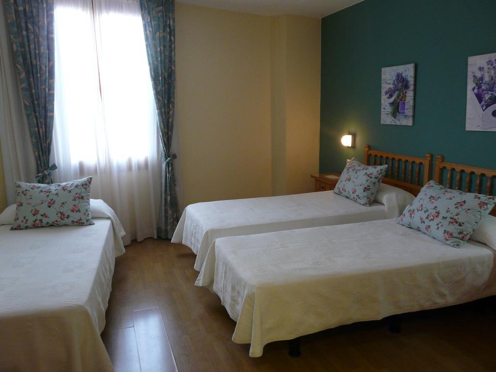 Hotel Nice La Seu d'Urgell Eksteriør bilde