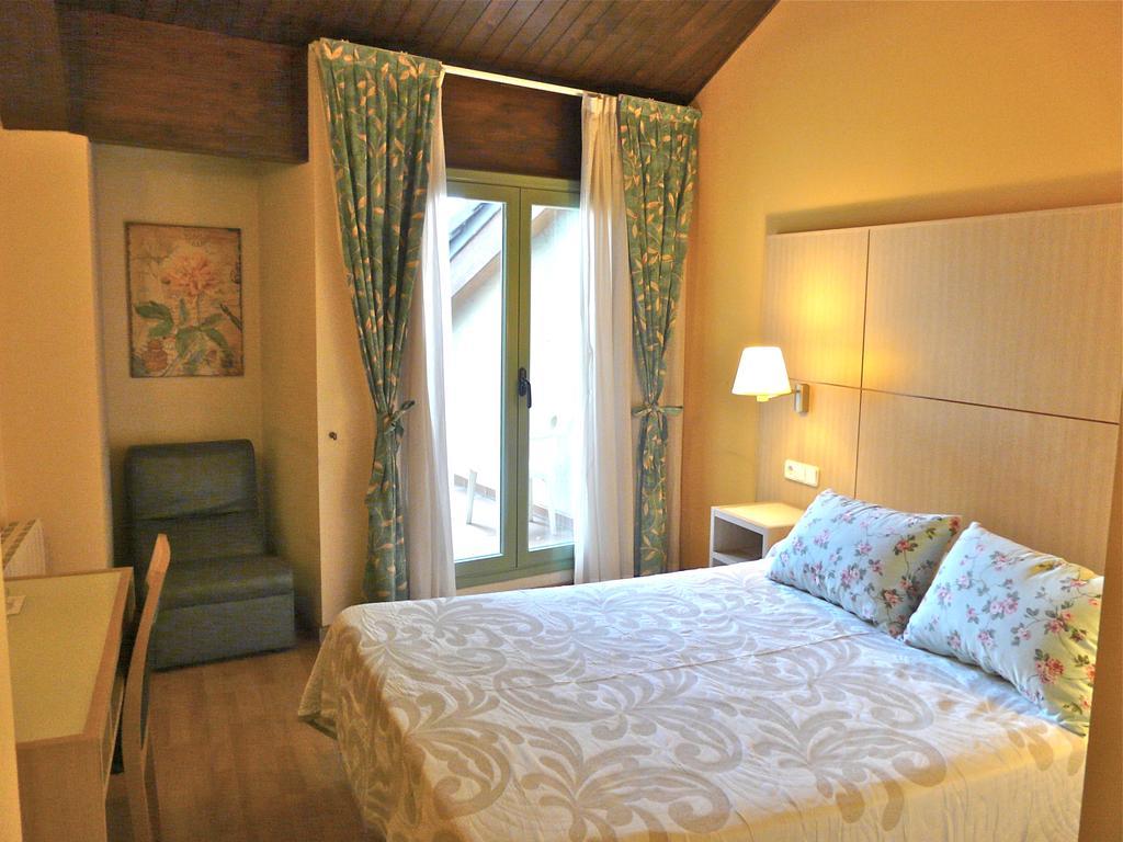 Hotel Nice La Seu d'Urgell Eksteriør bilde